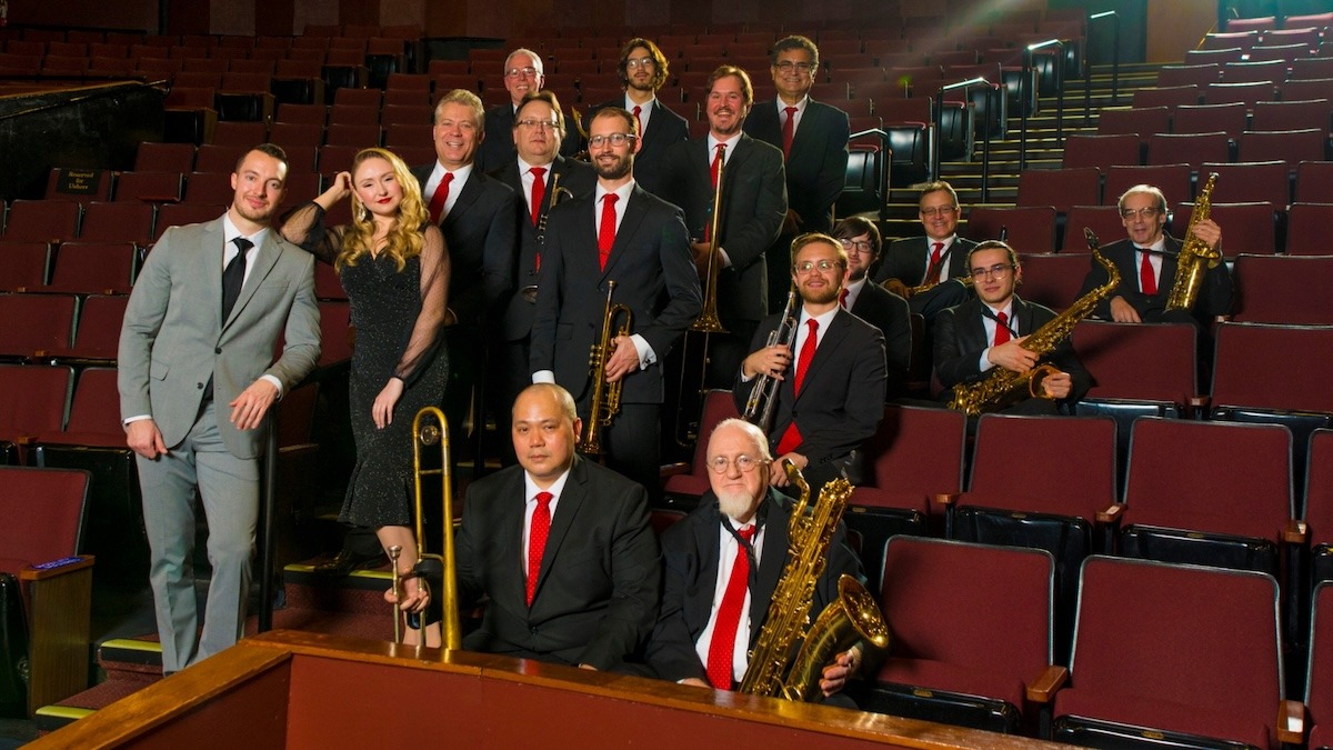 Etix Images 2025-2026 – 2025.12.17 Glenn Miller Orchestra: In the Holiday Mood