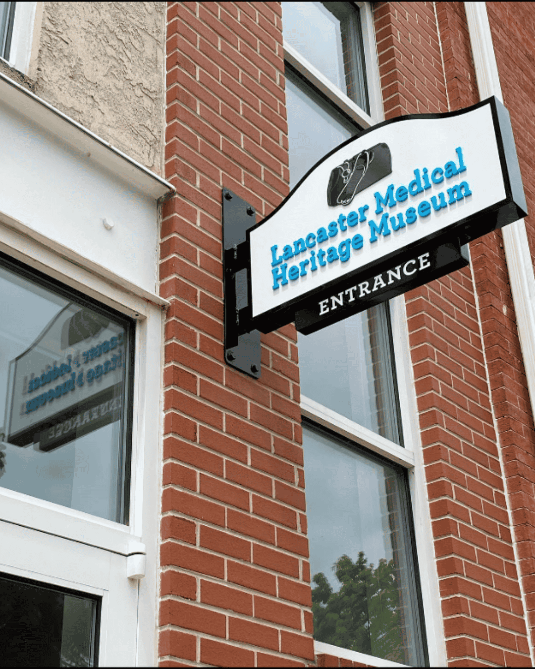 First Friday Hours_4828